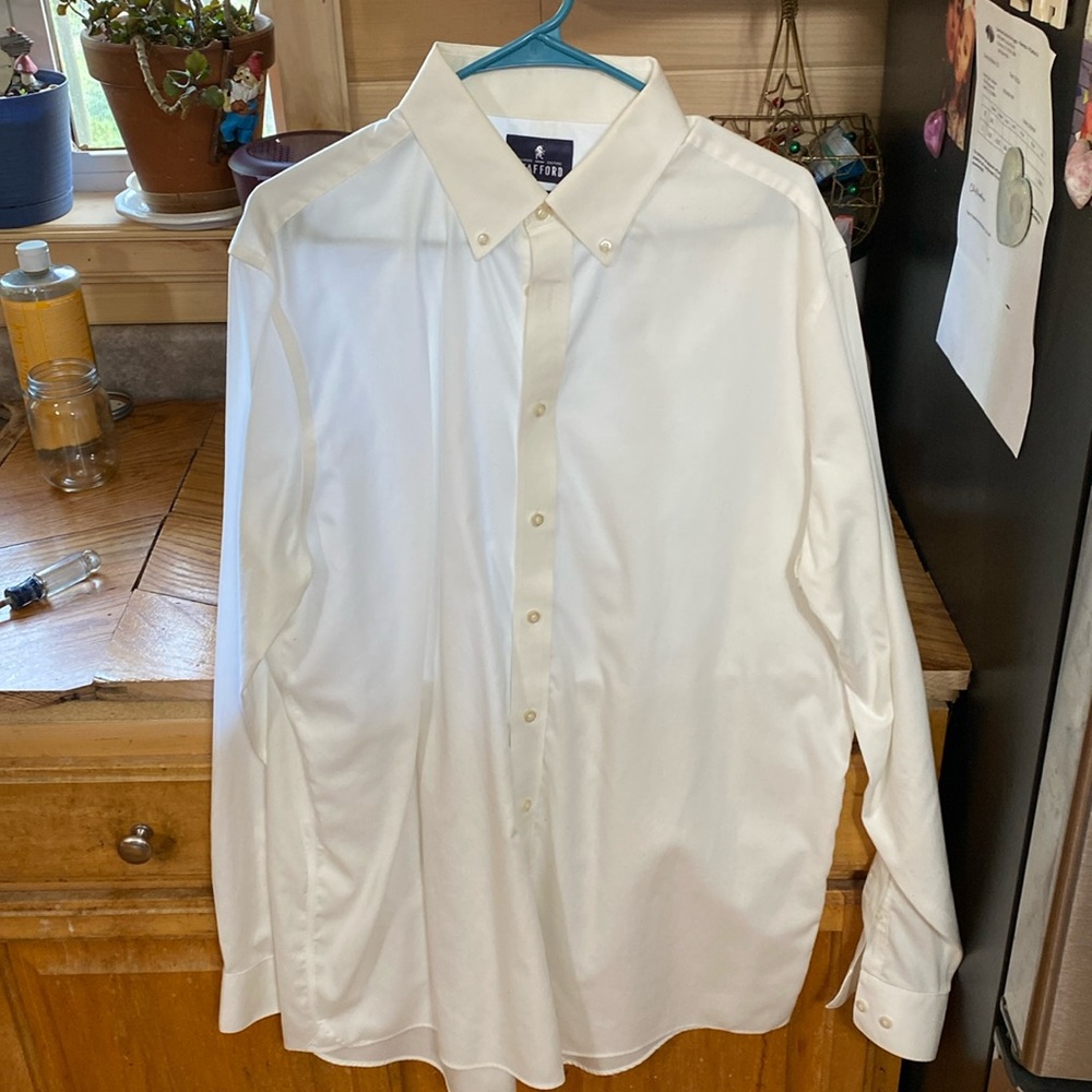 Stafford L button down dress shirt